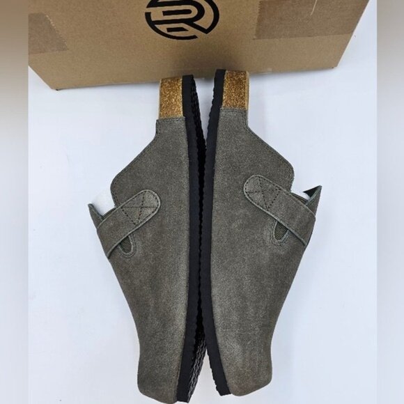 Suede Leather Clogs Men 10.5 / Women 12 Army Green Cork Footbed Comfort - Picture 4 of 9